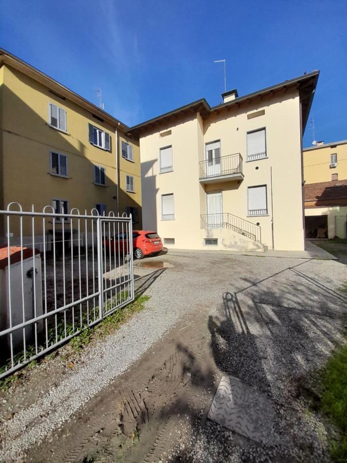 Breve Ristoro Apartment Parma Bagian luar foto